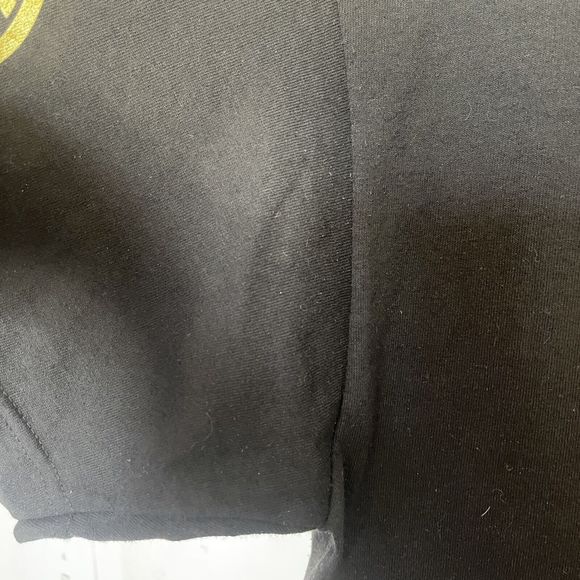 Red Label Mens T-Shirt Size Large Graphic Print Street Wear Artsy Logo Crewneck - Picture 12 of 12